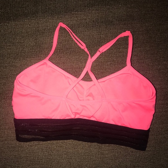 Series 8 Fitness Sports Bra - Picture 2 of 3